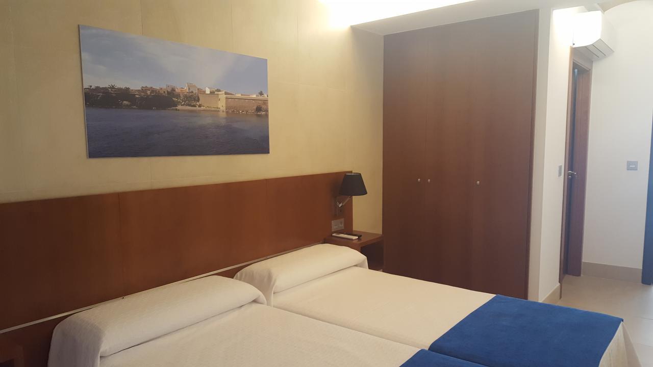 Hotel Isla Plana Табарка Экстерьер фото