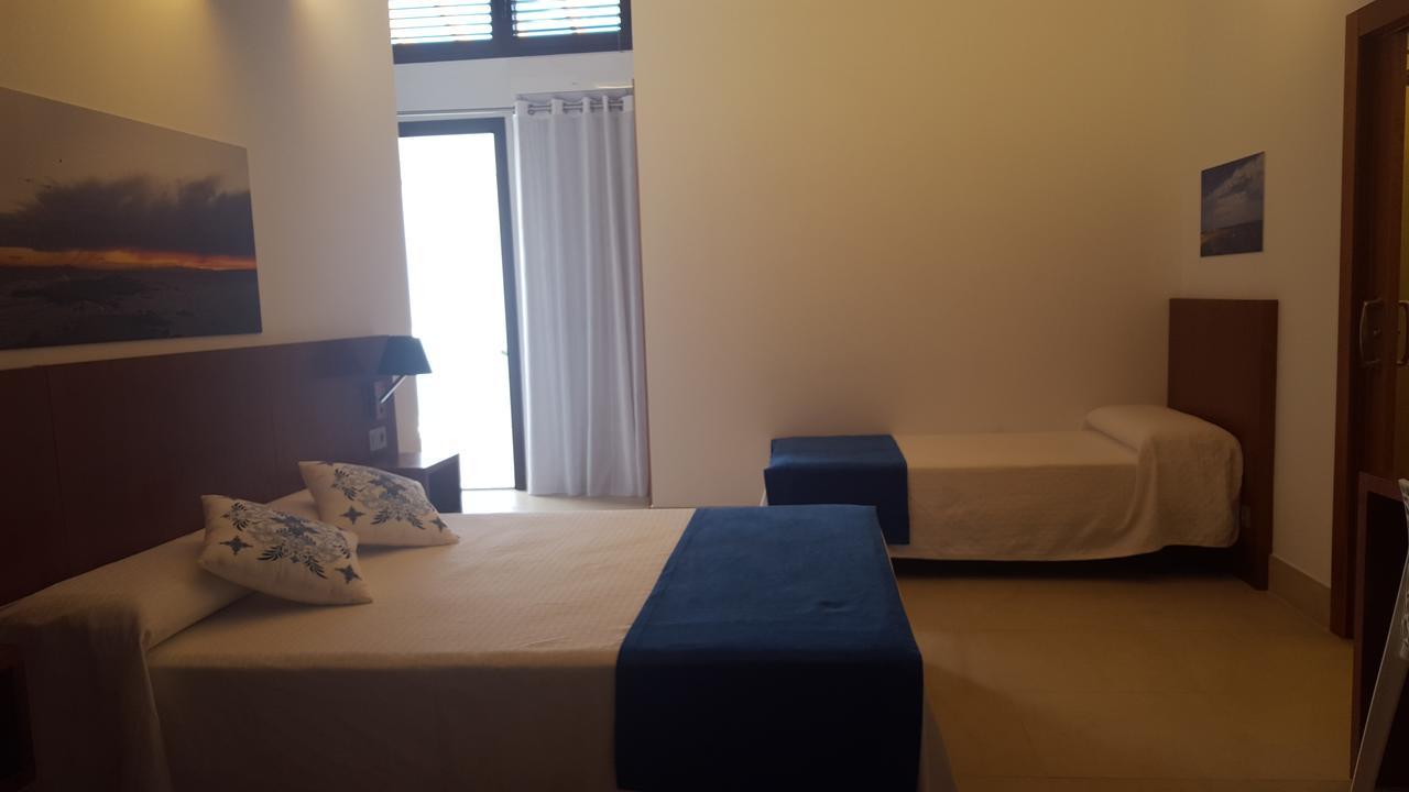 Hotel Isla Plana Табарка Экстерьер фото